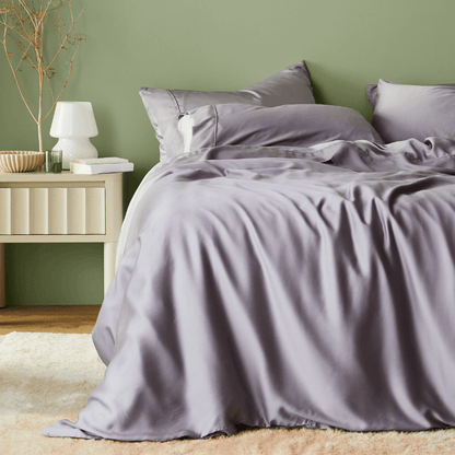 Signature Sateen Duvet Cover by ettitude