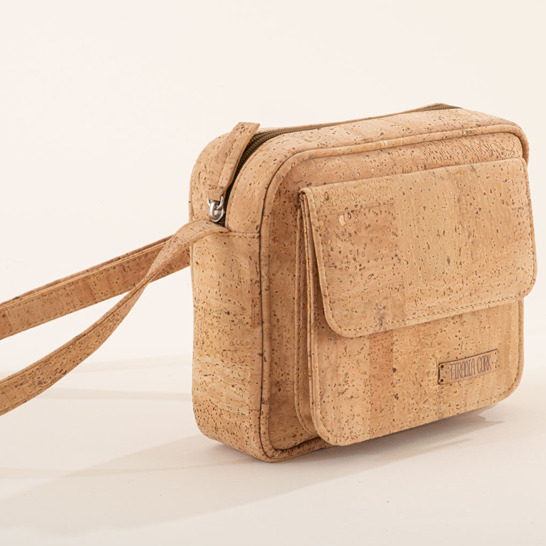 on the go crossbody by tiradia cork