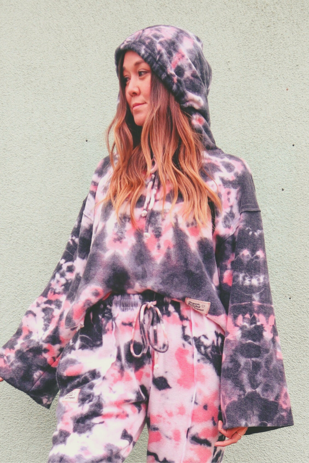 baja hoodie tie-dye by people of leisure