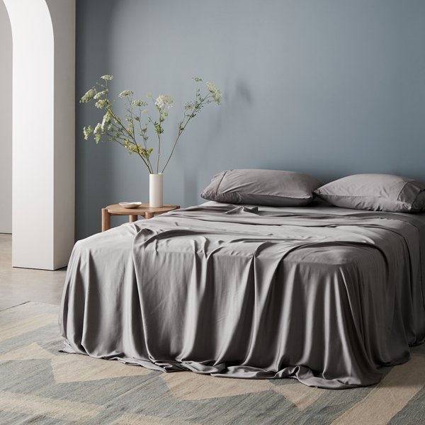 sateen+ sheet set by ettitude