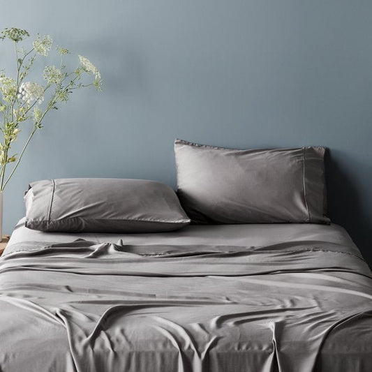 Sateen+ Pillowcase Set by ettitude