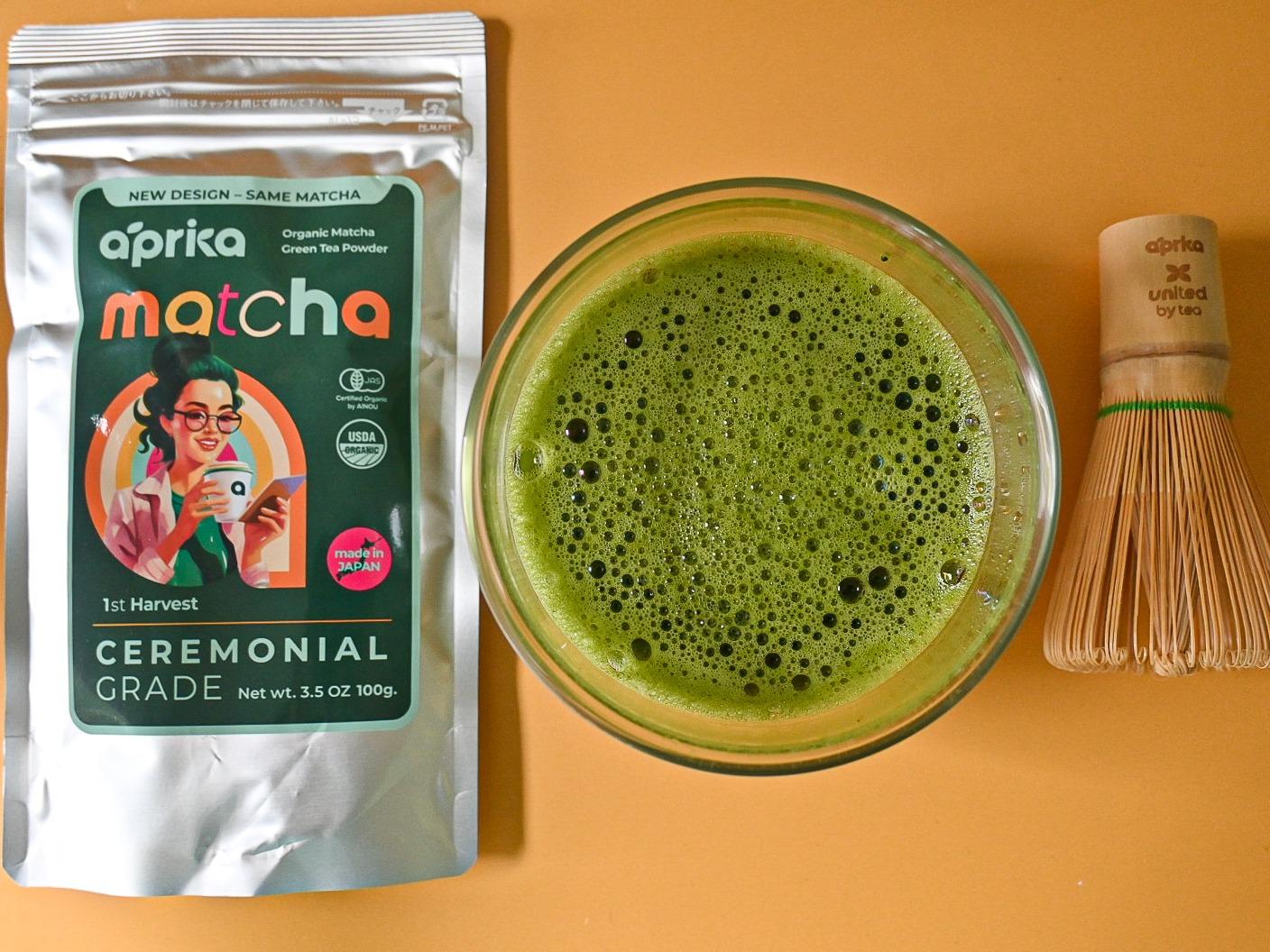 organic japanese ceremonial grade matcha green tea powder by aprika life