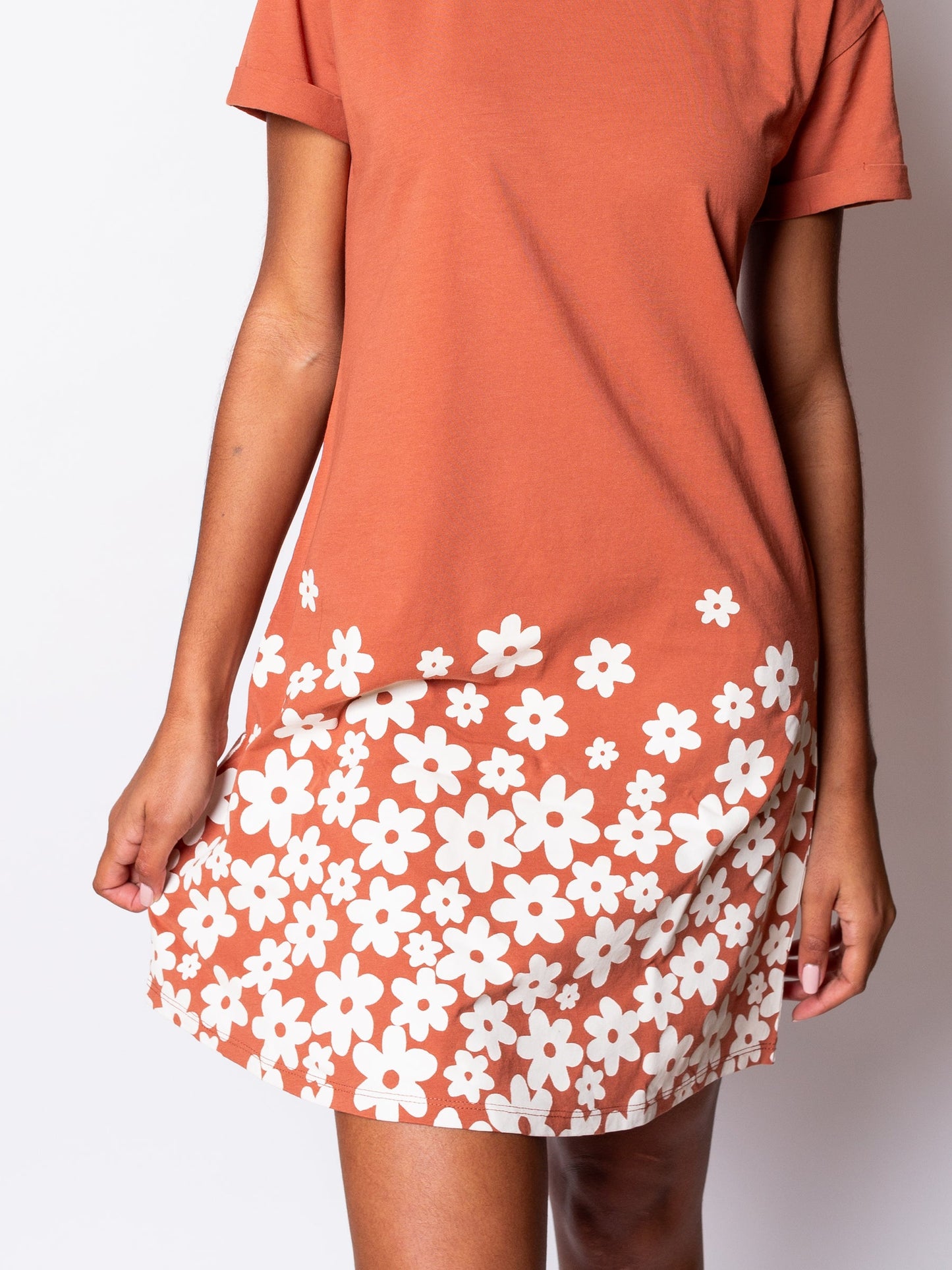 daisies t-shirt dress by happy earth