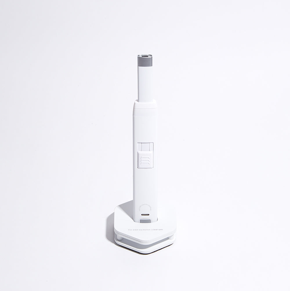 candle lighter - white by the usb lighter company