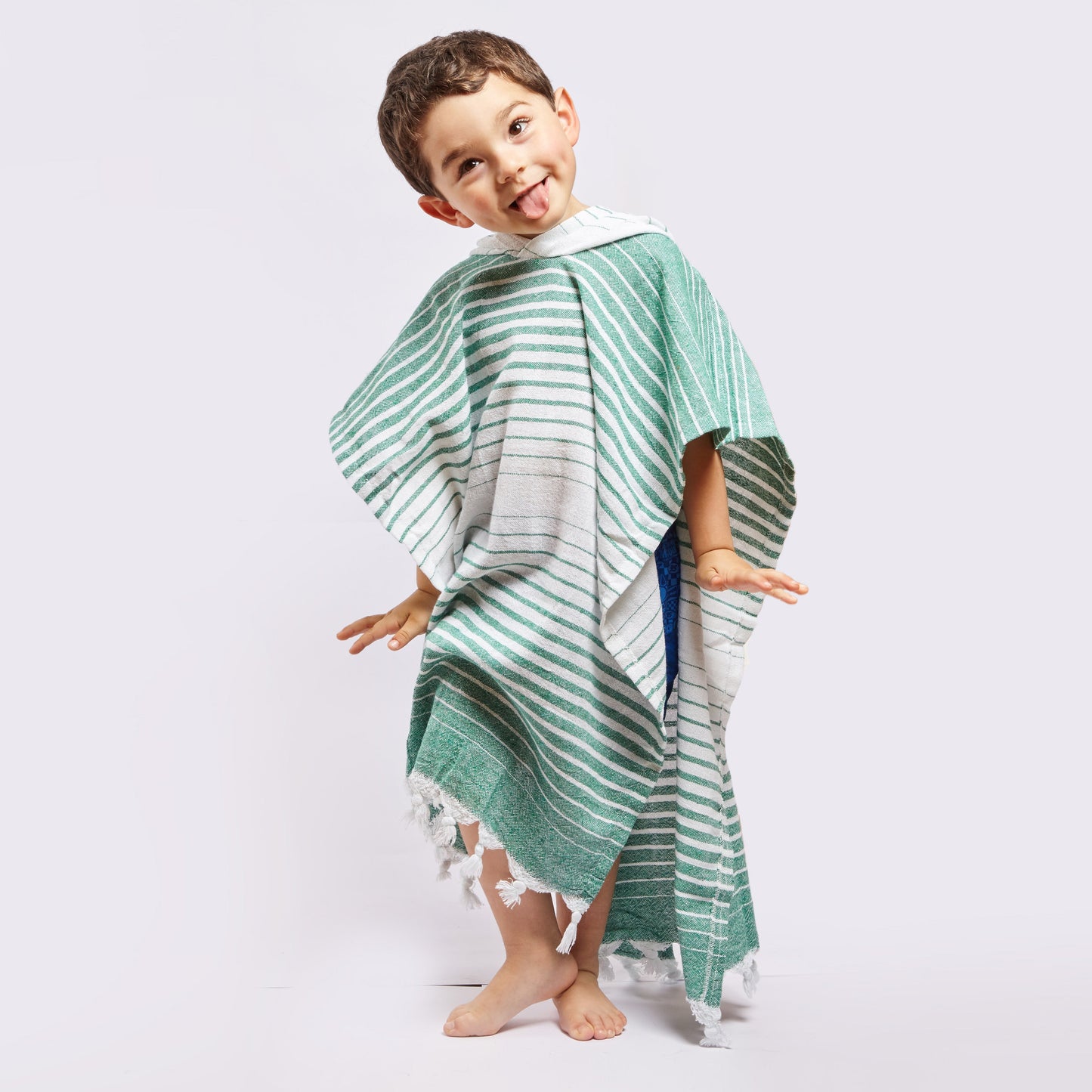 ayvalik hooded poncho - green by eco hilana