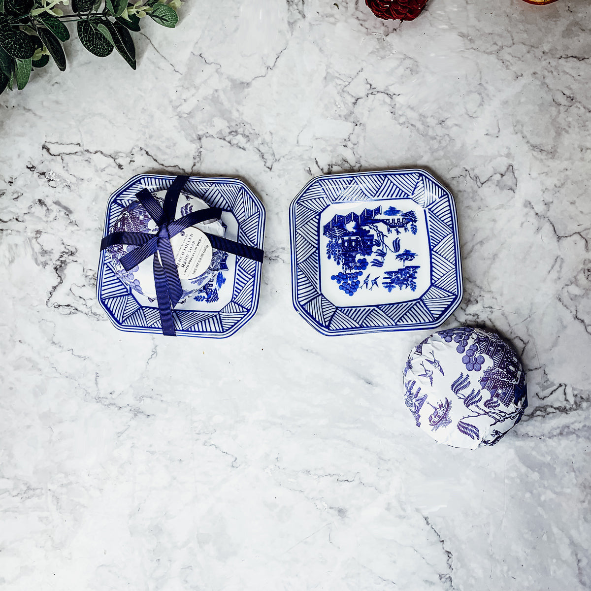 chinoiserie soap & dish set by gia roma