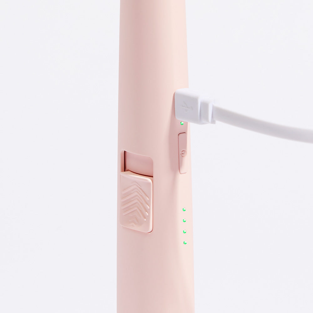 the motli light® - light pink by the usb lighter company