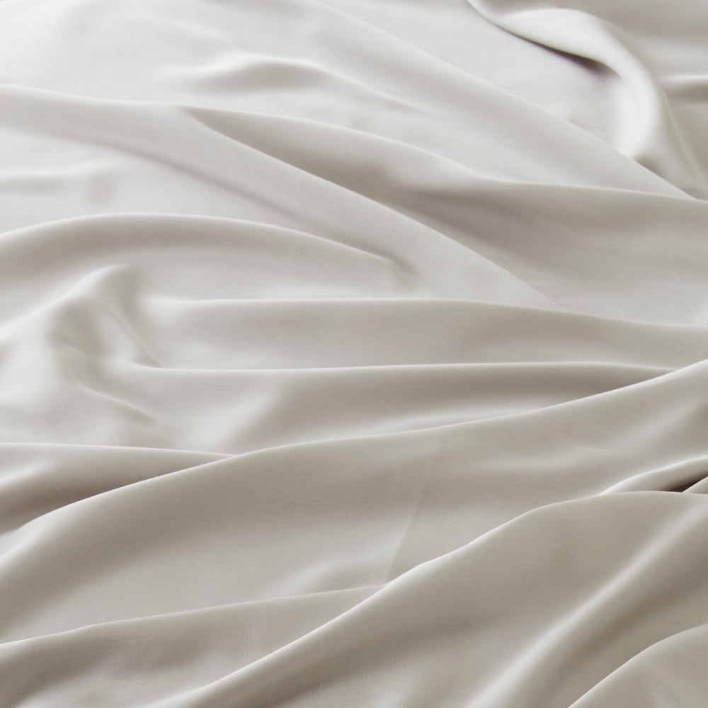 signature sateen duvet cover by ettitude