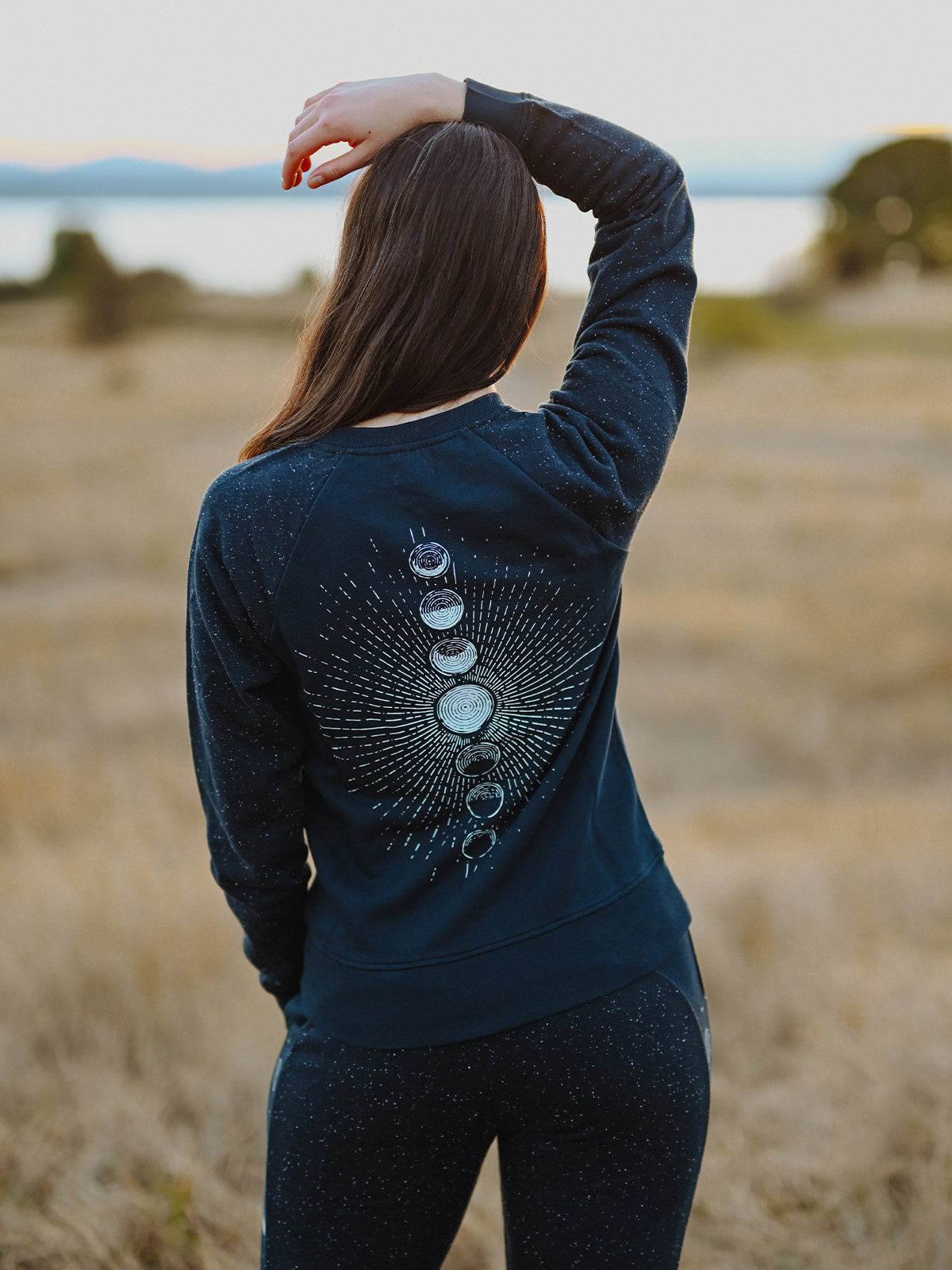 moonshine raglan pullover by happy earth