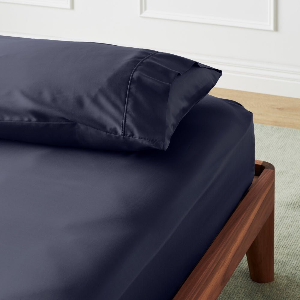 sateen+ fitted sheet by ettitude