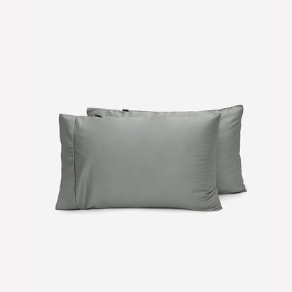 Signature Sateen Pillowcase Set by ettitude