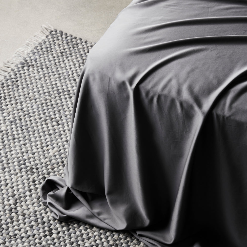 signature sateen duvet cover by ettitude