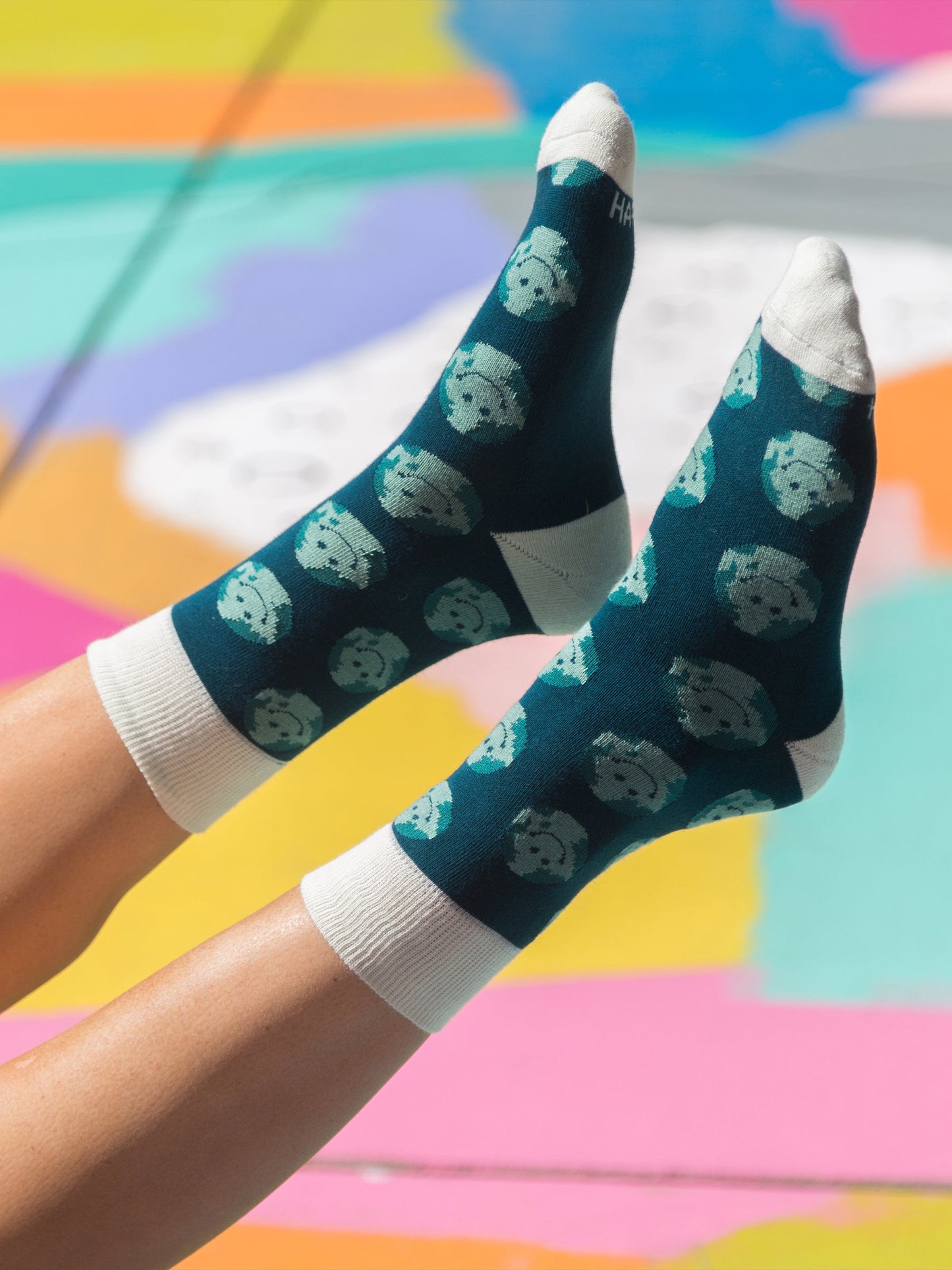 smiley planet socks by happy earth