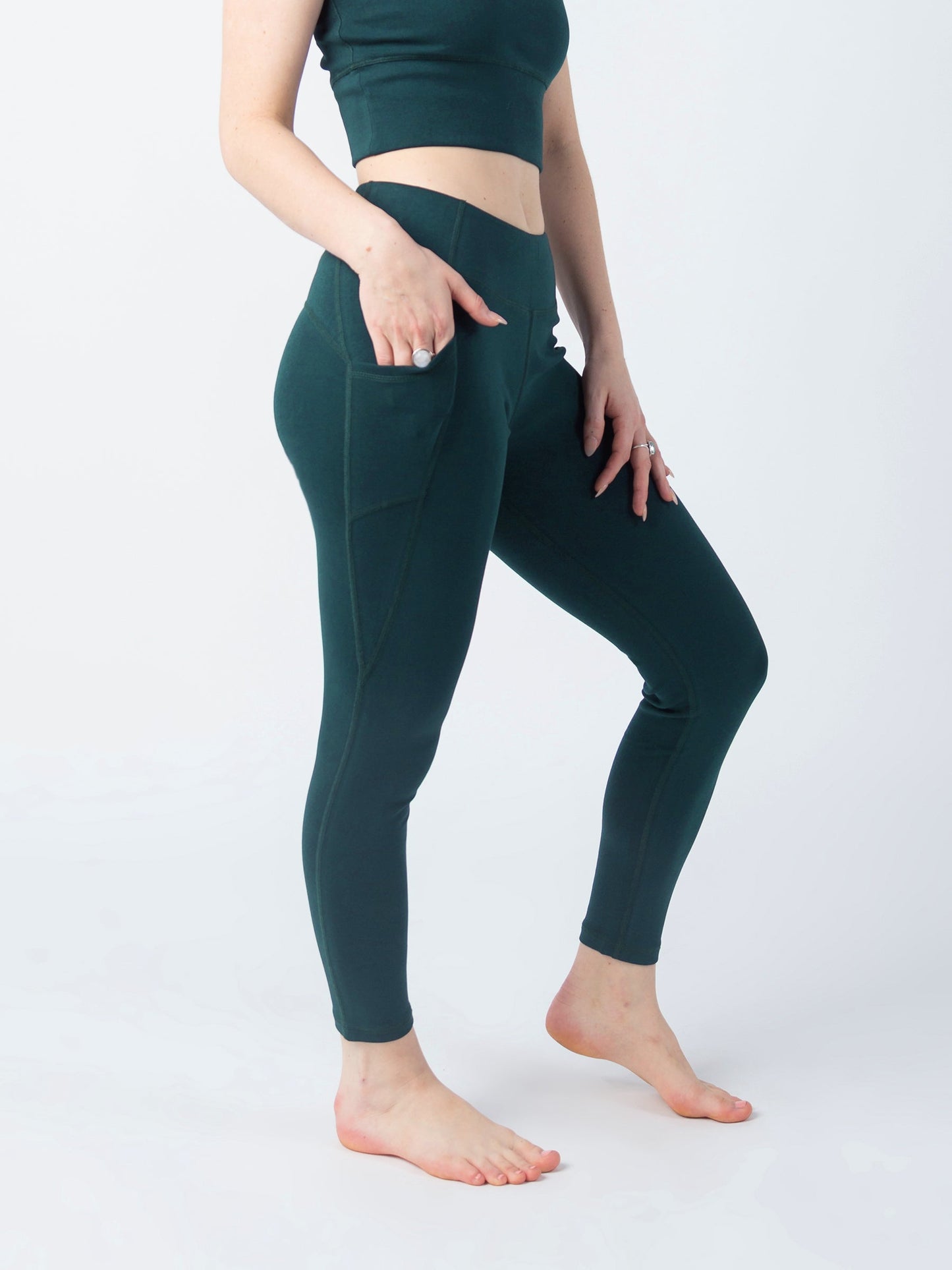 planttec™ leggings | monstera by happy earth