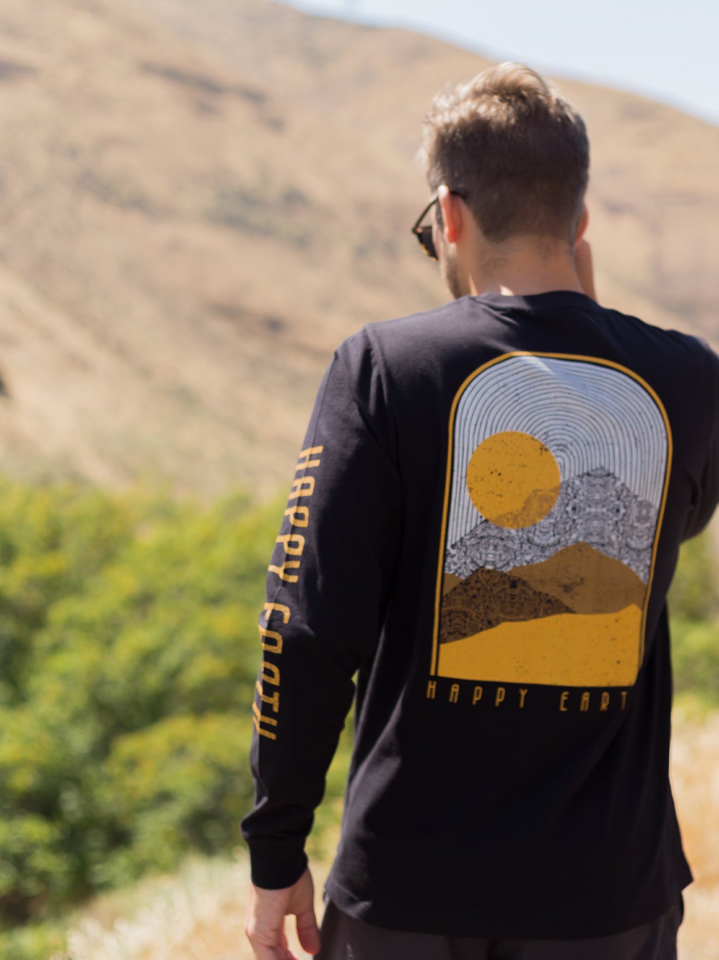 golden mountains tee by happy earth