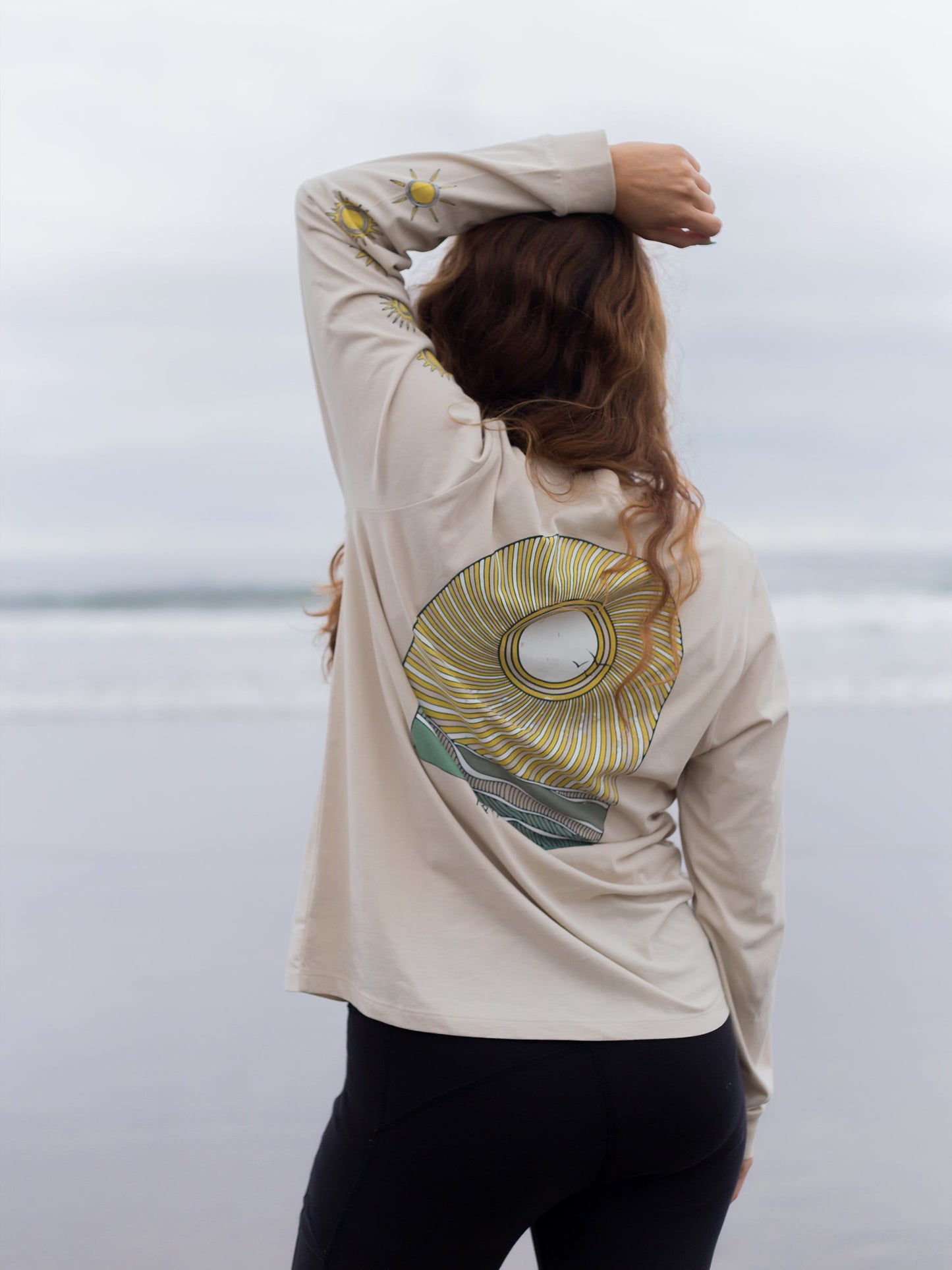 sunny seas tee by happy earth