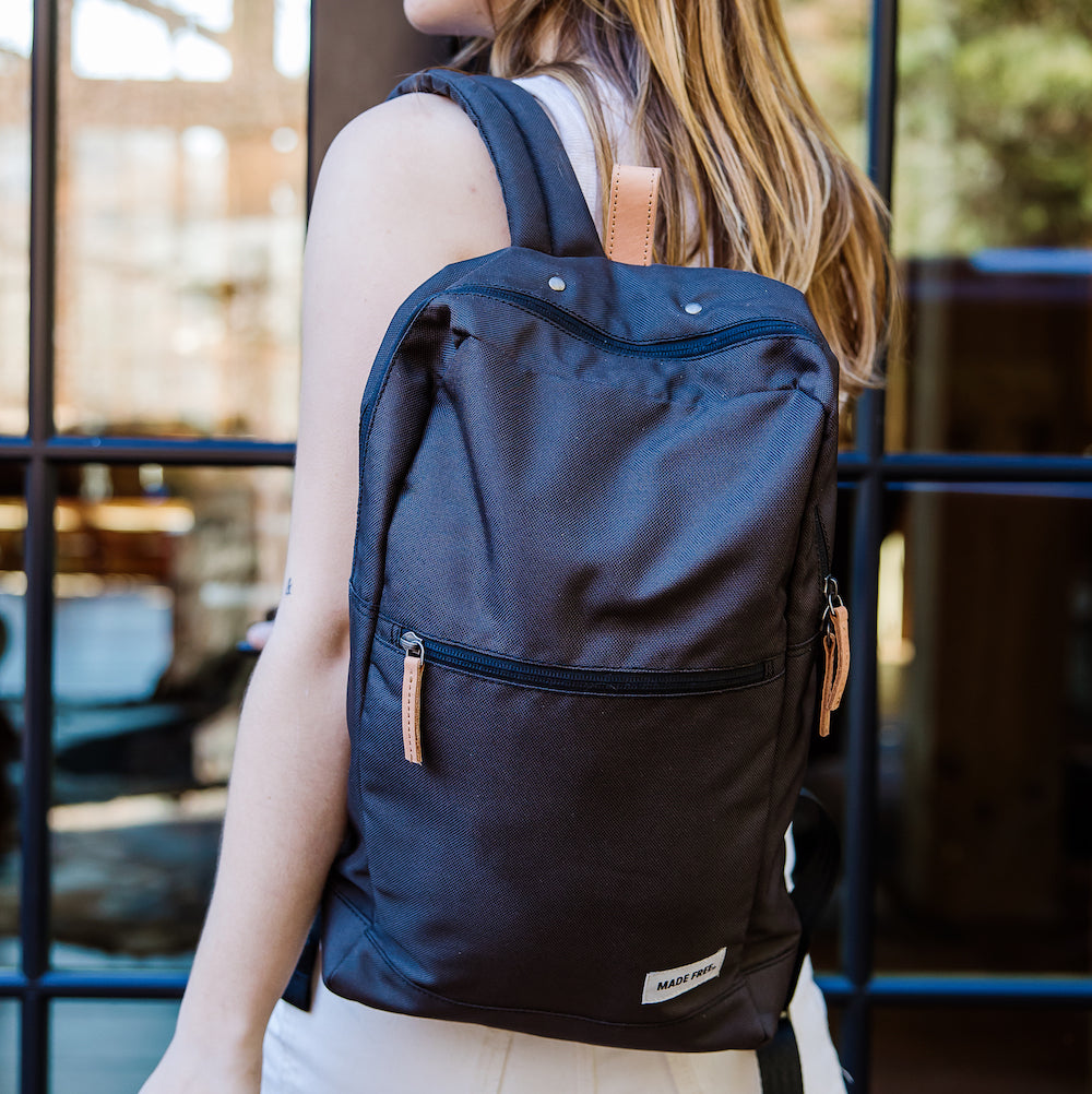 urban pack mini aw charcoal by made free®