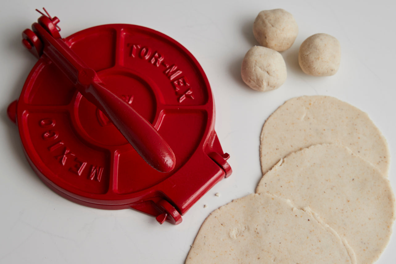 tortilla press kit - red cast iron with servilleta by verve culture