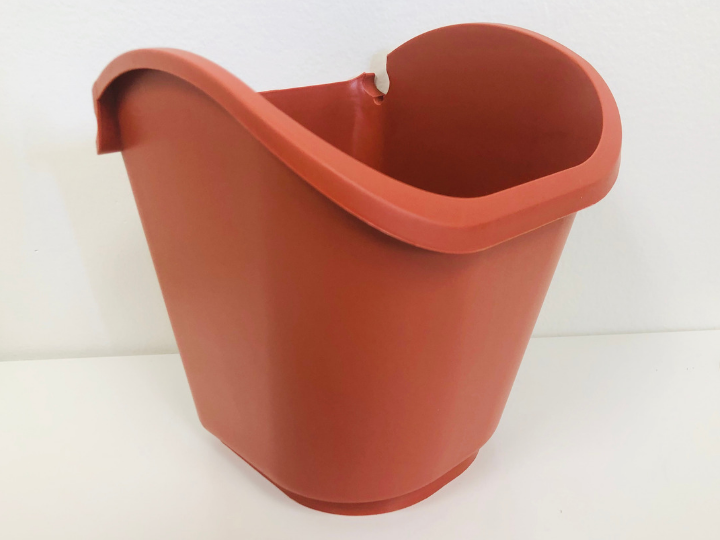 small outdoor pot by watex