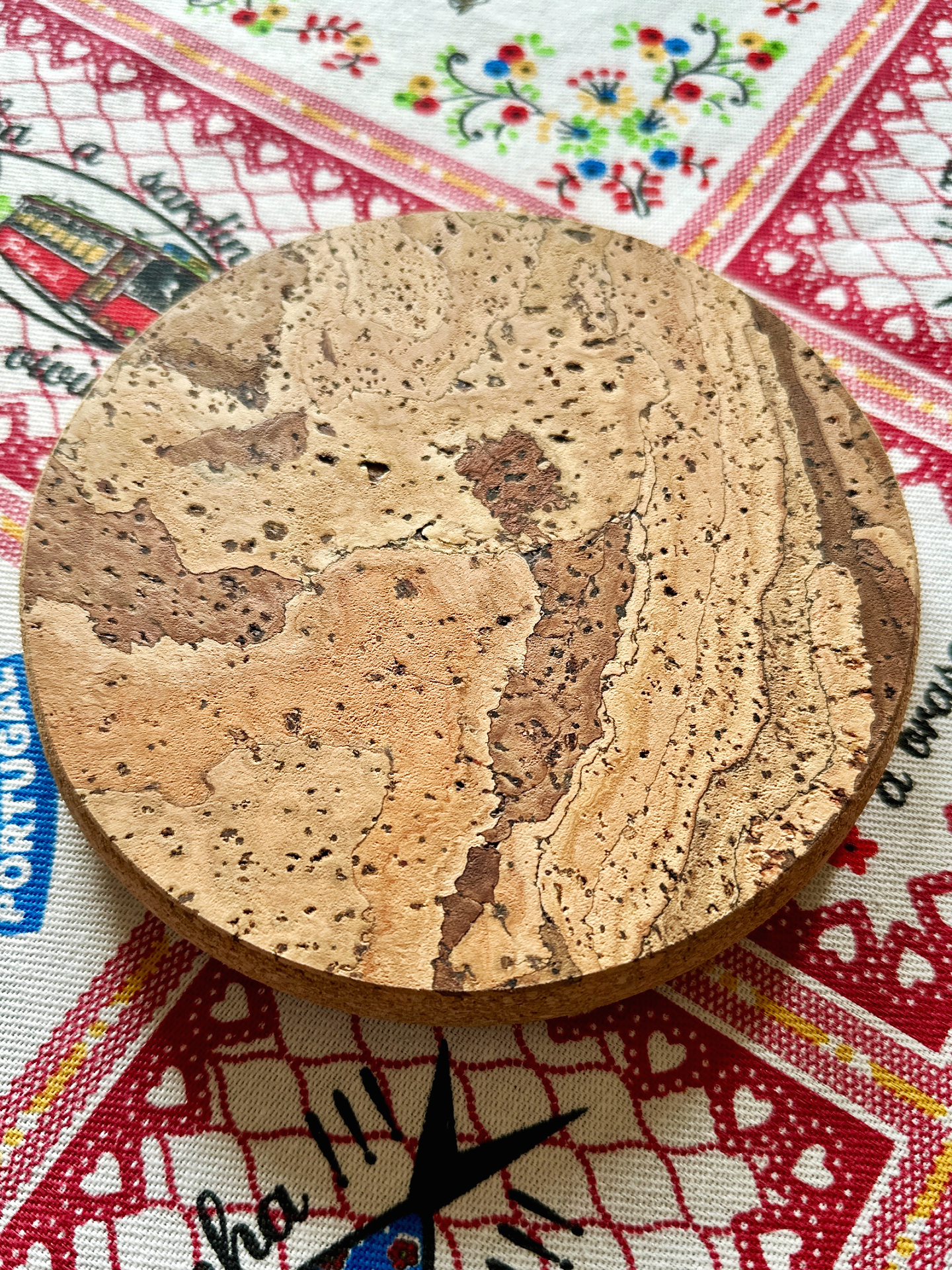 farmhouse cork trivet by tiradia cork