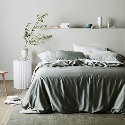 Signature Sateen Duvet Cover by ettitude