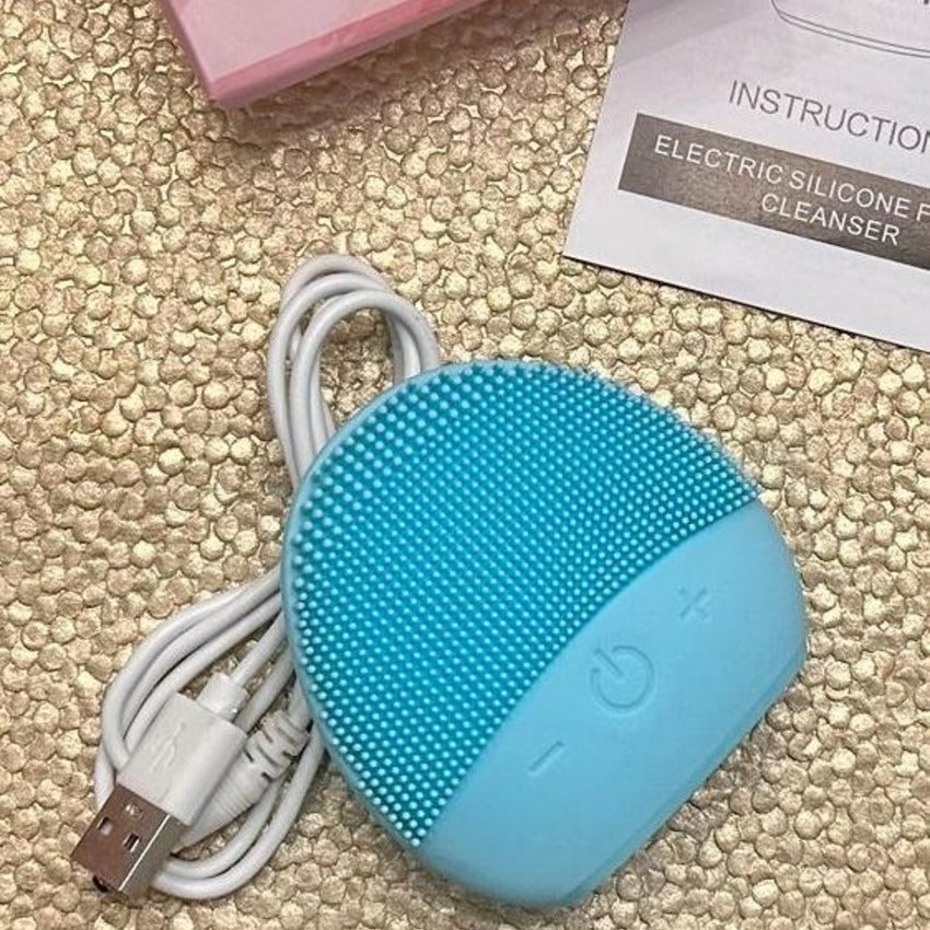 rechargeable facial cleansing brush by benat