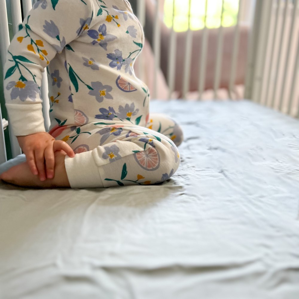 signature sateen crib & toddler fitted sheet by ettitude